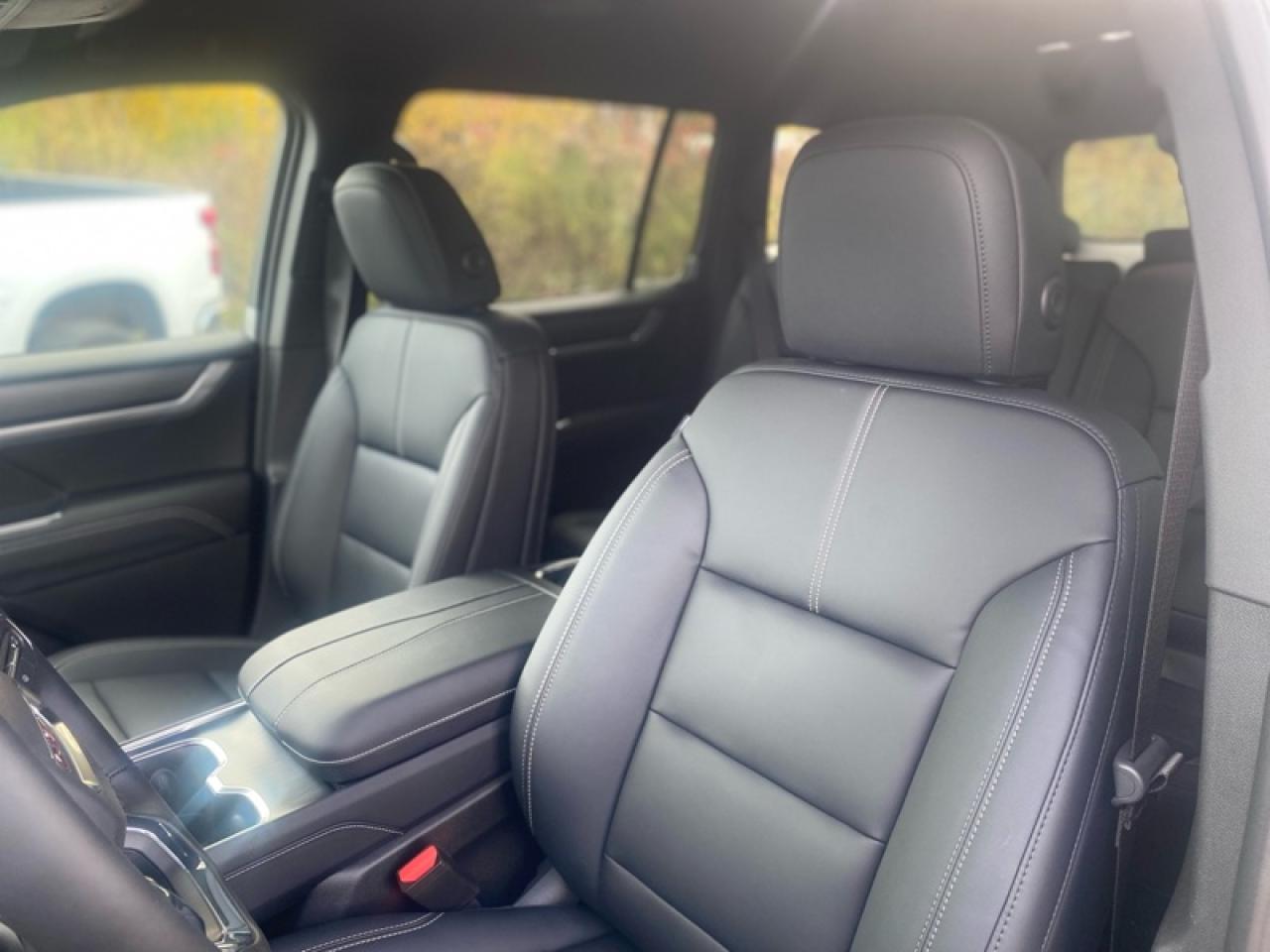 2026 GMC Acadia Elevation  - Premium Package Photo