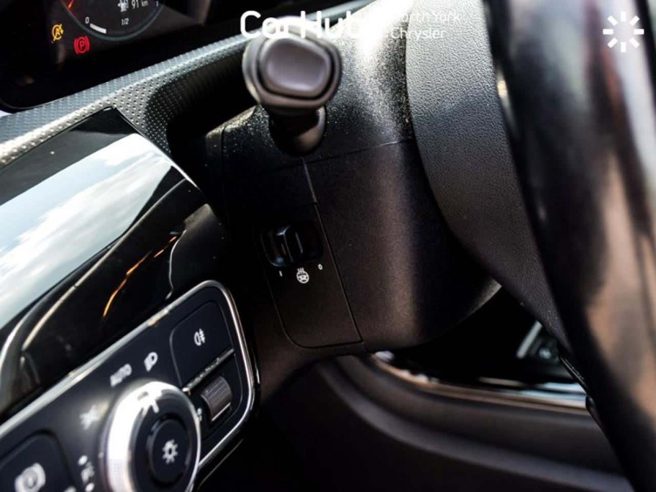 2022 Mercedes-Benz A-Class A 220 4MATIC Power Sunroof Heated Seats & Wheel Navi Apple CarPlay Photo