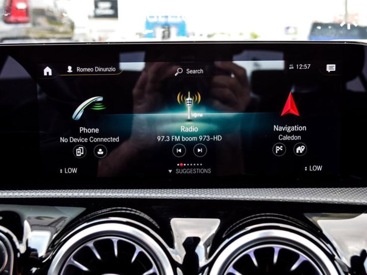 2022 Mercedes-Benz A-Class A 220 4MATIC Power Sunroof Heated Seats & Wheel Navi Apple CarPlay Photo