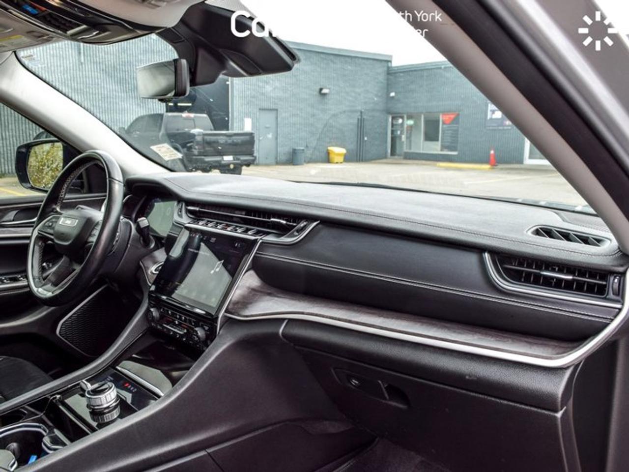 2021 Jeep Grand Cherokee L Limited Panoroof Luxury Tech Group II Uconnect 5 NAV Photo