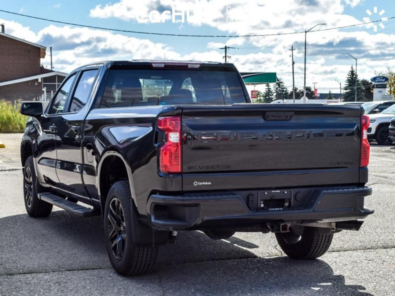 2023 Chevrolet Silverado 1500 Custom 4WD Crew Cab 157" 6 Passenger R-Start Alloy Photo