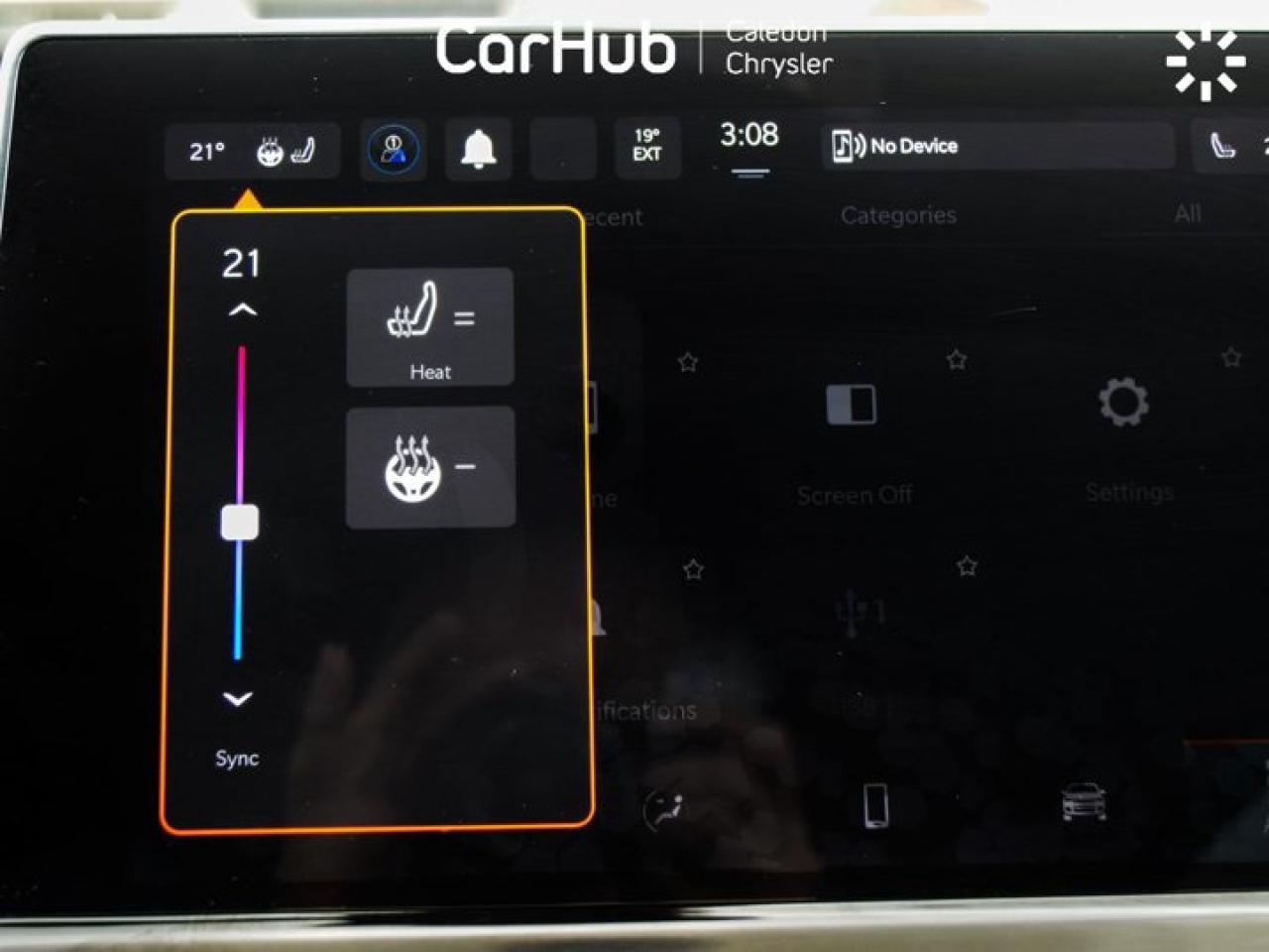 2023 Jeep Compass Limited 4x4 10.1"Display Blind Spot Lane Assist Remote Start Photo3