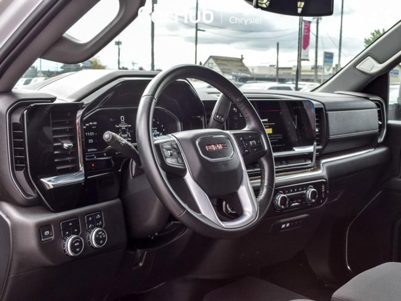 2024 GMC Sierra 3500 HD SLE4WD Crew Cab 172" 6.6L Diesel 6 Passenger 13.4"Display Lane Departure System Photo