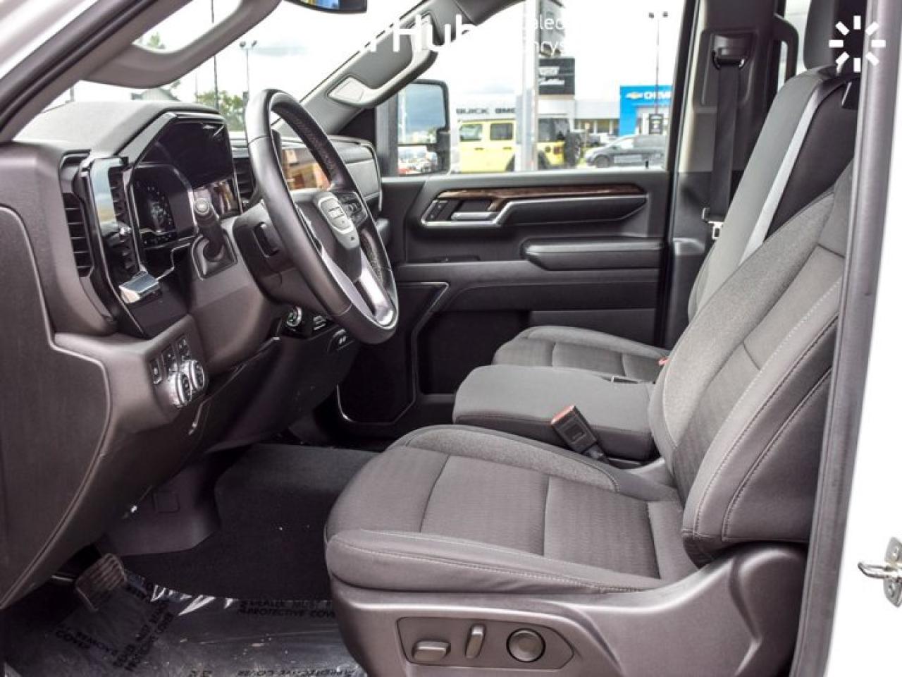 2024 GMC Sierra 3500 HD SLE4WD Crew Cab 172" 6.6L Diesel 6 Passenger 13.4"Display Lane Departure System Photo