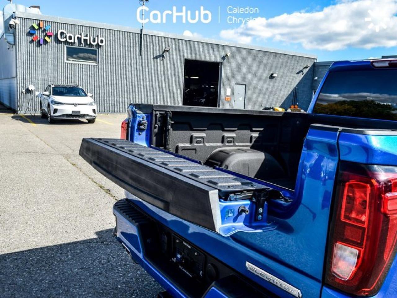 2023 GMC Sierra 1500 Elevation 4WD Crew Cab 147" 5.3L Multi Pro Tailgate 13.4"Display Photo