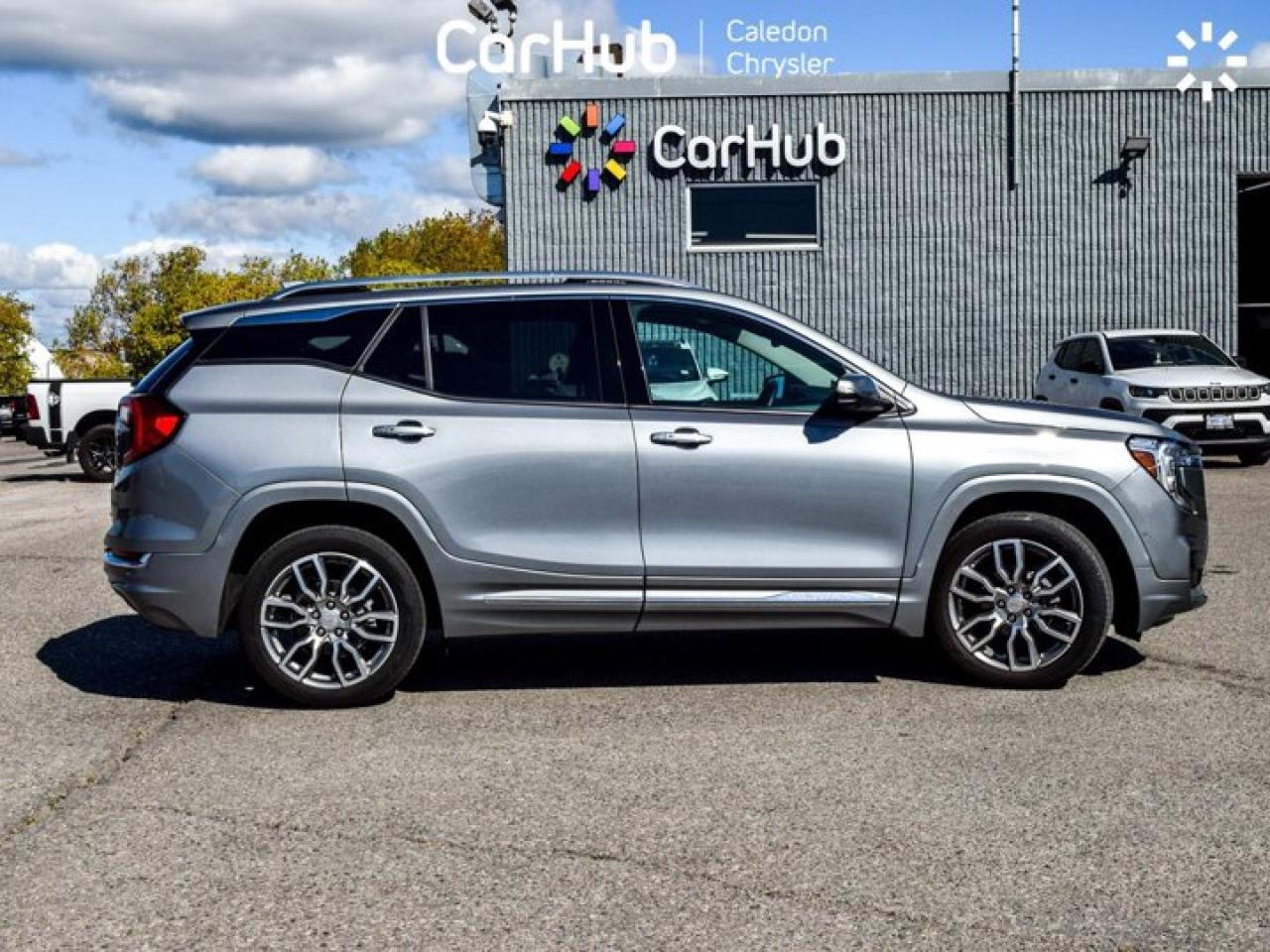 2023 GMC Terrain Denali AWD Pano Roof Leather Vented Seats Handsfree Tailgate Photo