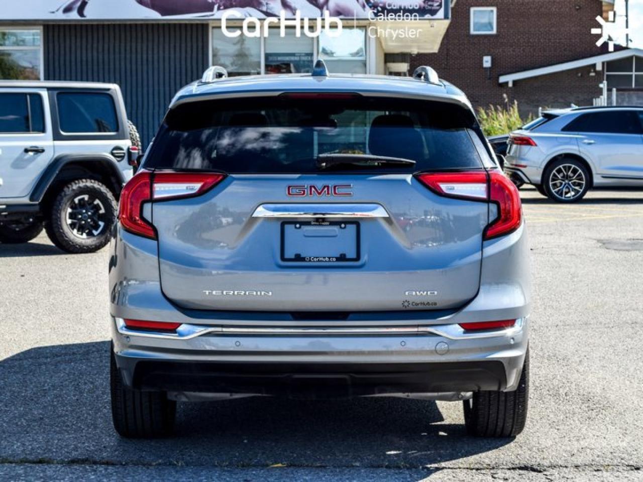 2023 GMC Terrain Denali AWD Pano Roof Leather Vented Seats Handsfree Tailgate Photo