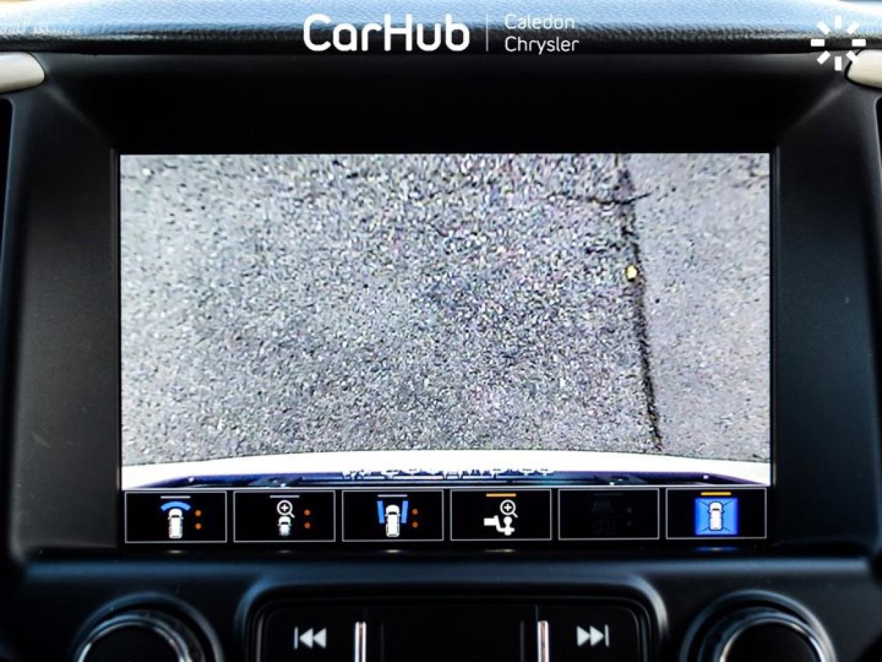 2023 GMC Terrain Denali AWD Pano Roof Leather Vented Seats Handsfree Tailgate Photo