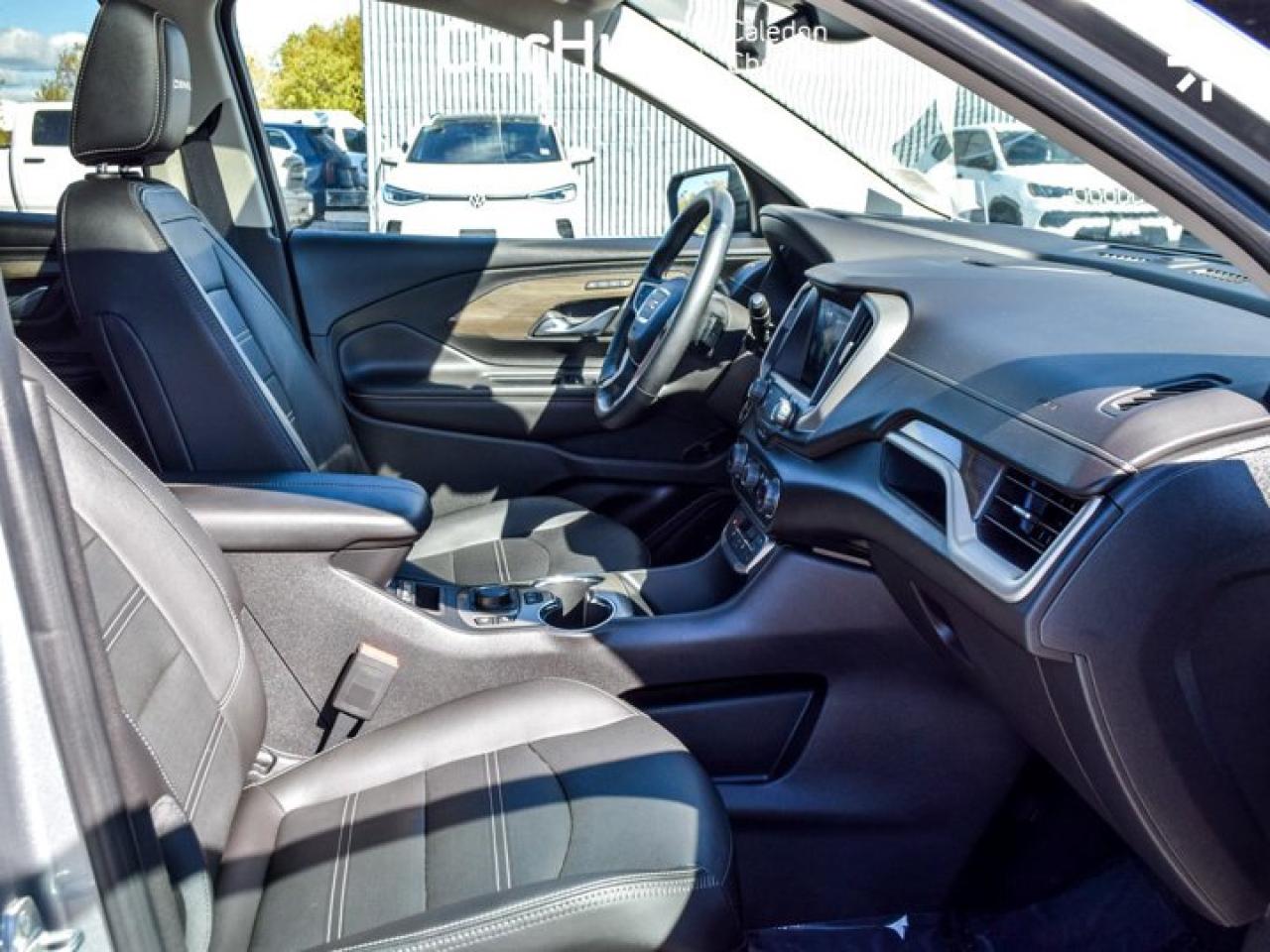 2023 GMC Terrain Denali AWD Pano Roof Leather Vented Seats Handsfree Tailgate Photo