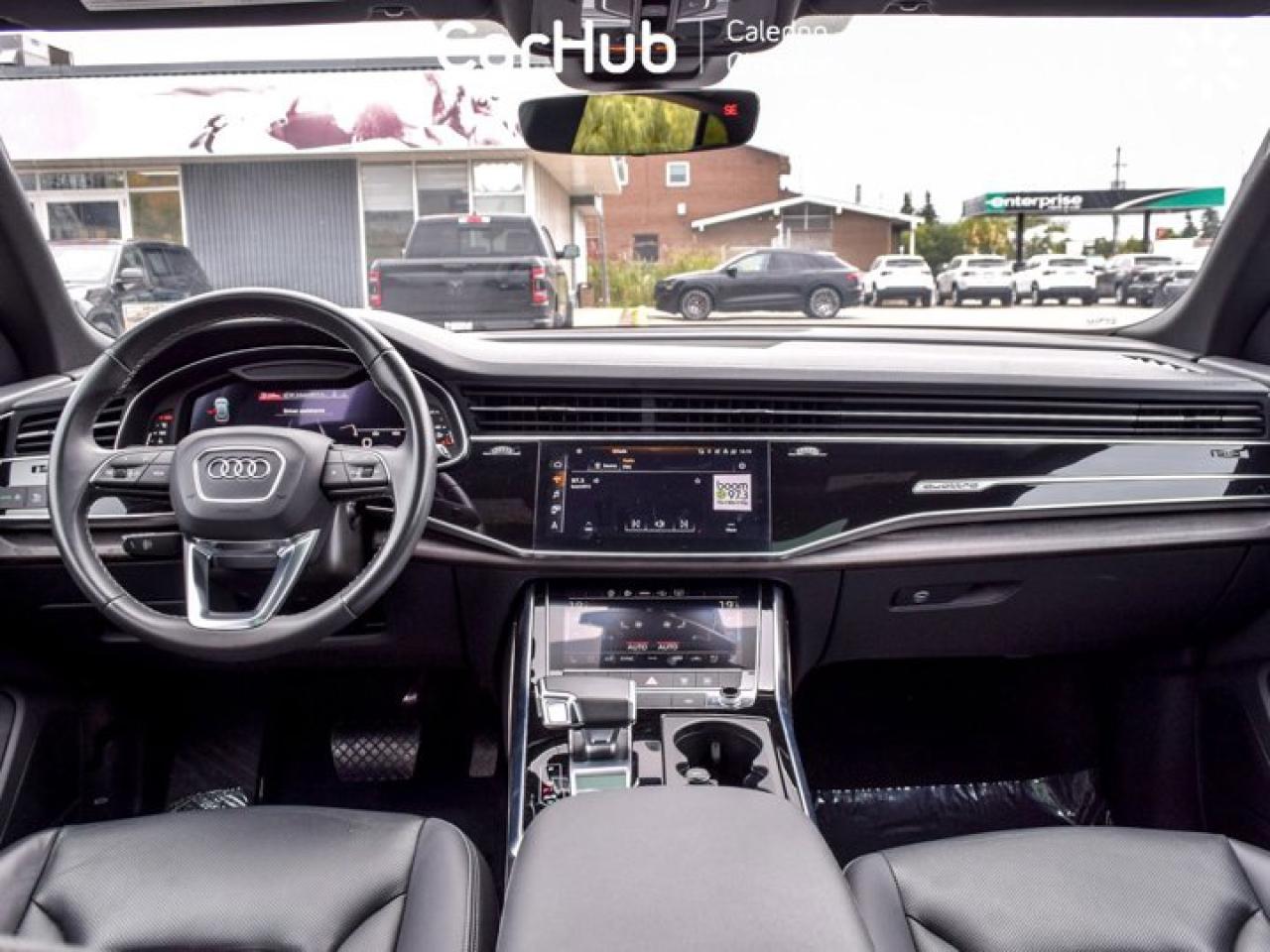 2023 Audi Q8 Progressiv Quattro Navi Pano Sunroof Ventilated Front Seats 22"Alloy Photo