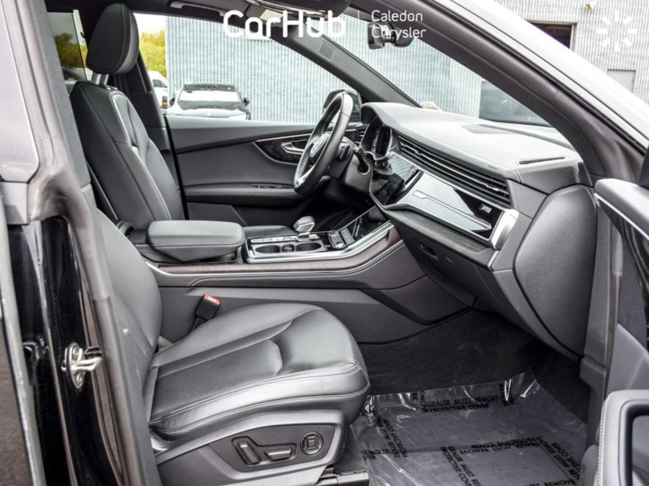 2023 Audi Q8 Progressiv Quattro Navi Pano Sunroof Ventilated Front Seats 22"Alloy Photo