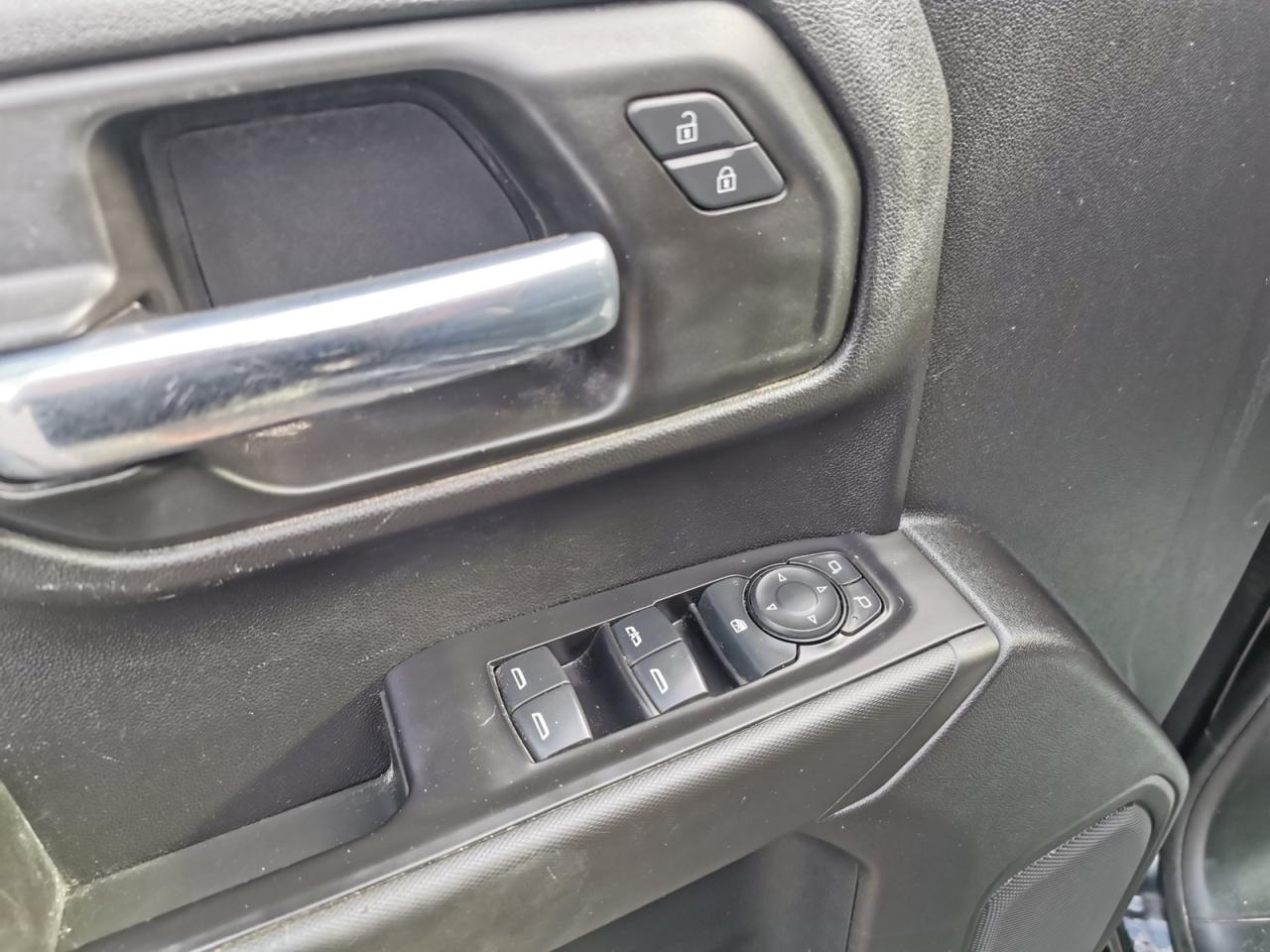 2021 Chevrolet Silverado 1500  - Photo #11