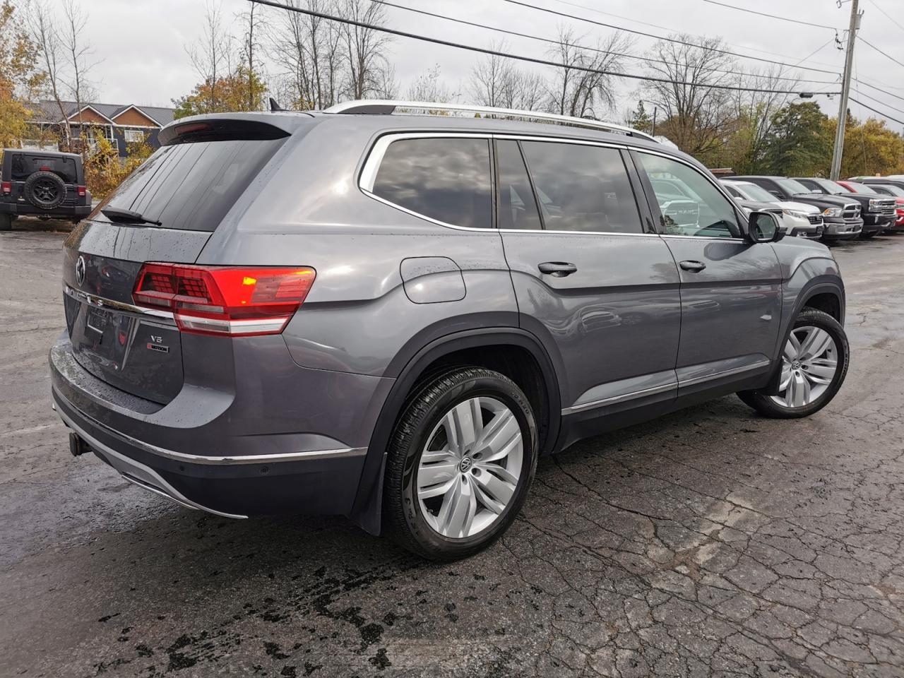 2018 Volkswagen Atlas  - Photo #6