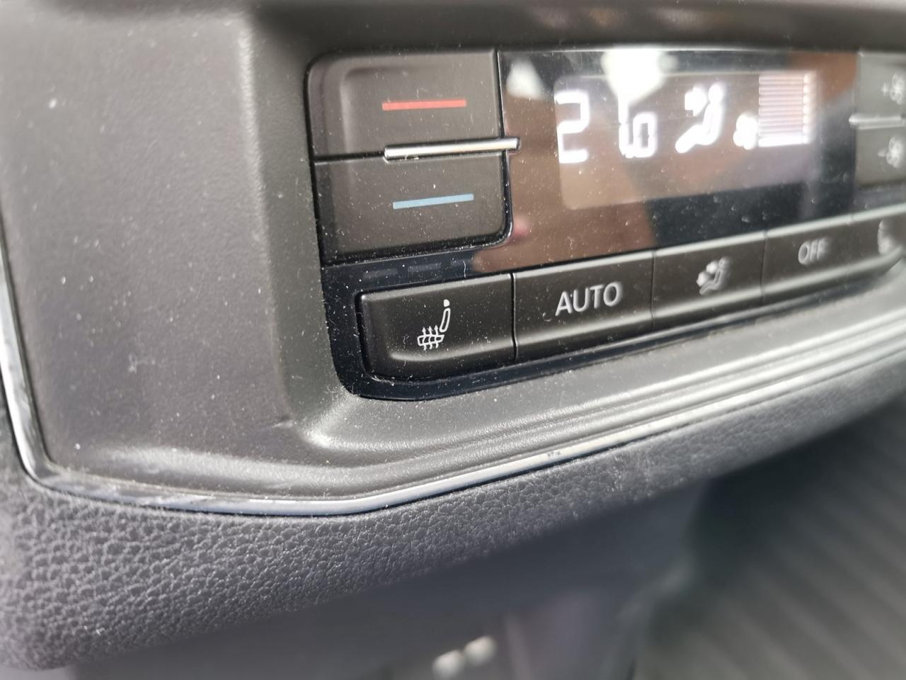 2018 Volkswagen Atlas  - Photo #20