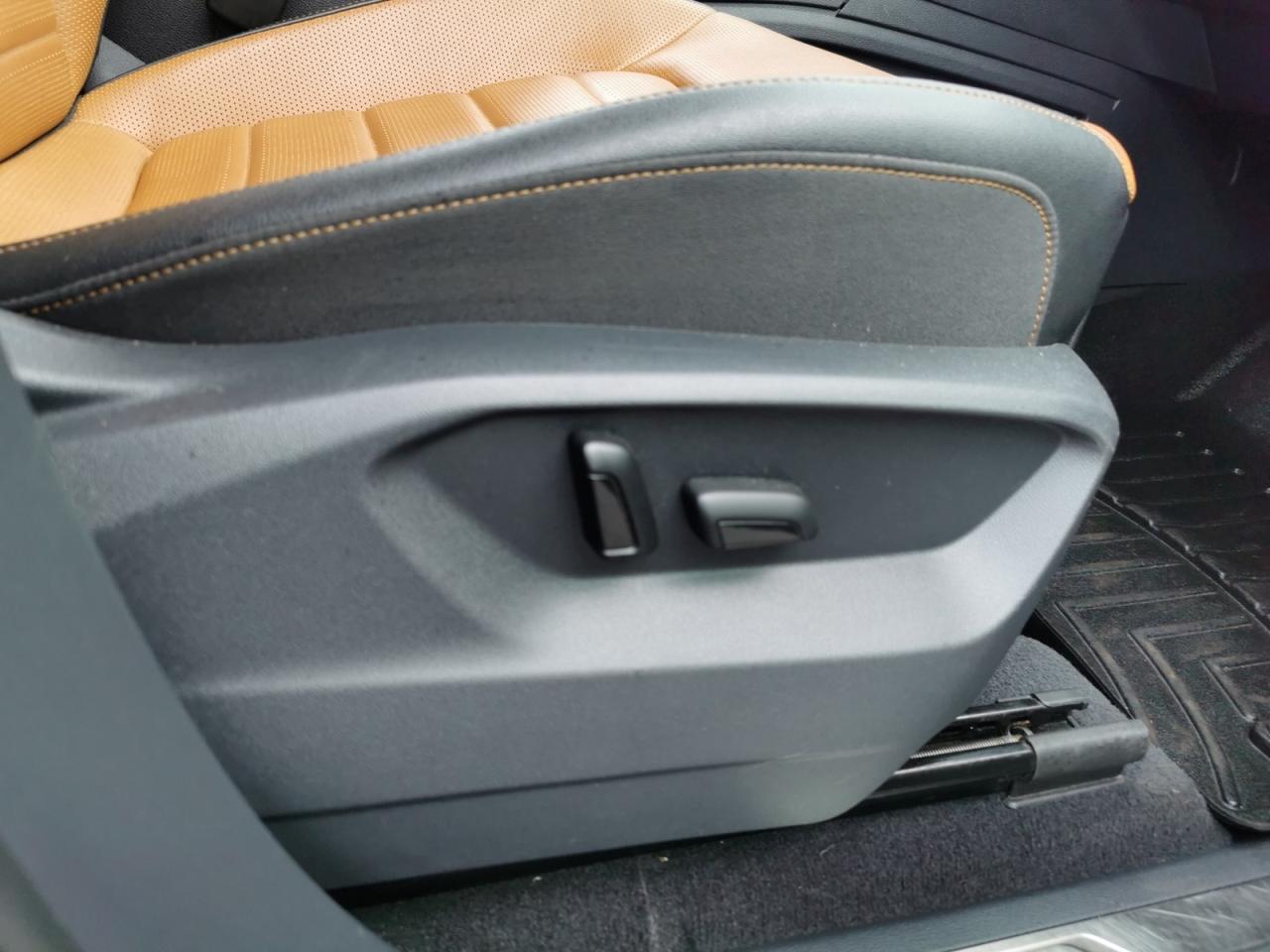 2018 Volkswagen Atlas  - Photo #29