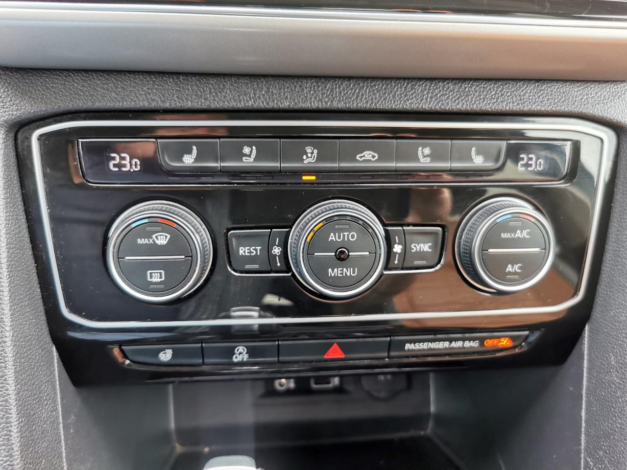2018 Volkswagen Atlas  - Photo #36