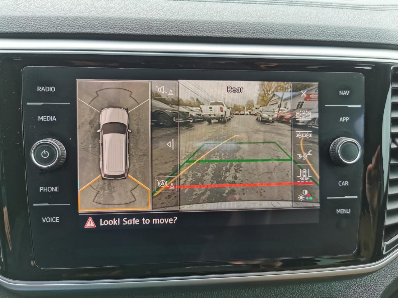 2018 Volkswagen Atlas  - Photo #41