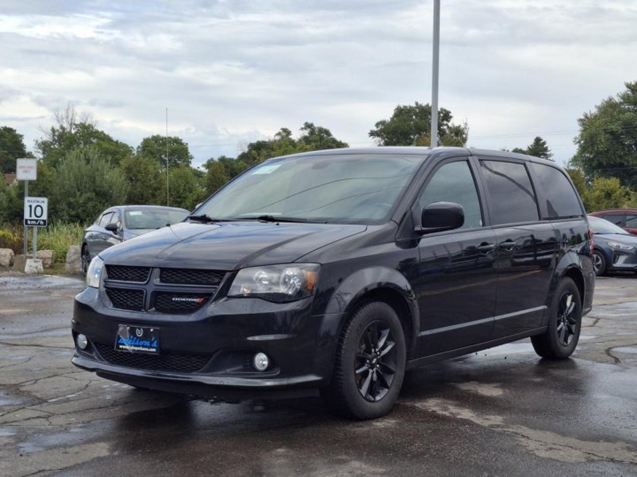Used 2019 Dodge Grand Caravan GT | Leather | Navi | DVD | Heated Seats + Steering | Power Liftgate | Remote Start | and More ! for sale in Guelph, ON