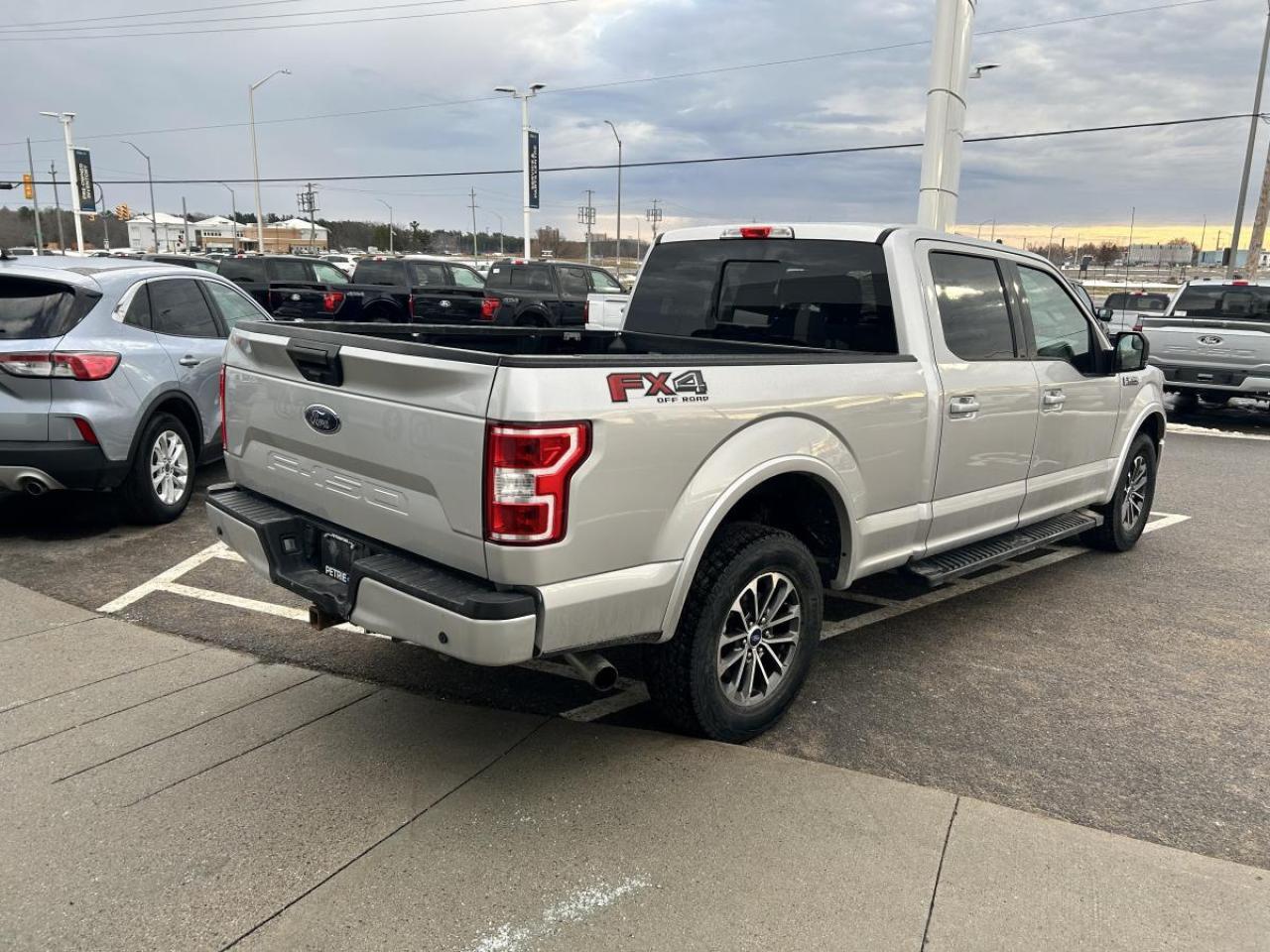 2019 Ford F-150 XLT Photo4