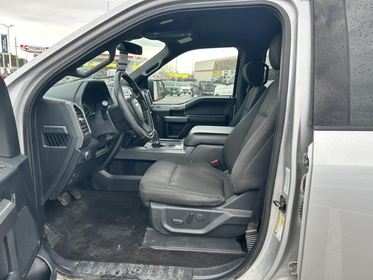 2019 Ford F-150 XLT Photo