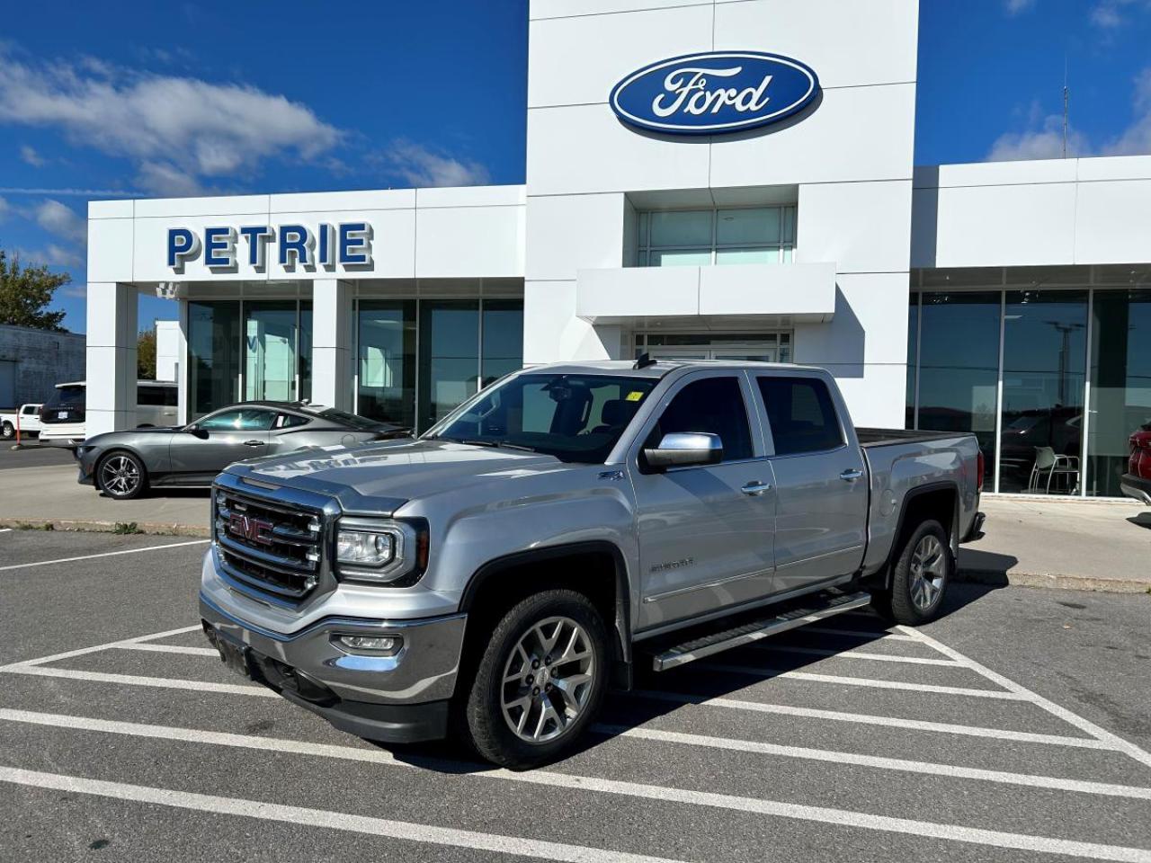 Used 2017 GMC Sierra 1500 SLT for sale in Kingston, ON