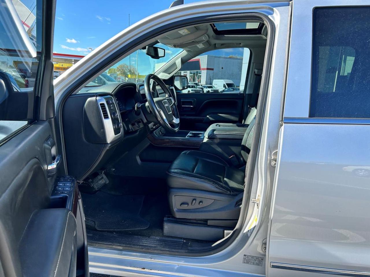 2017 GMC Sierra 1500 SLT Photo