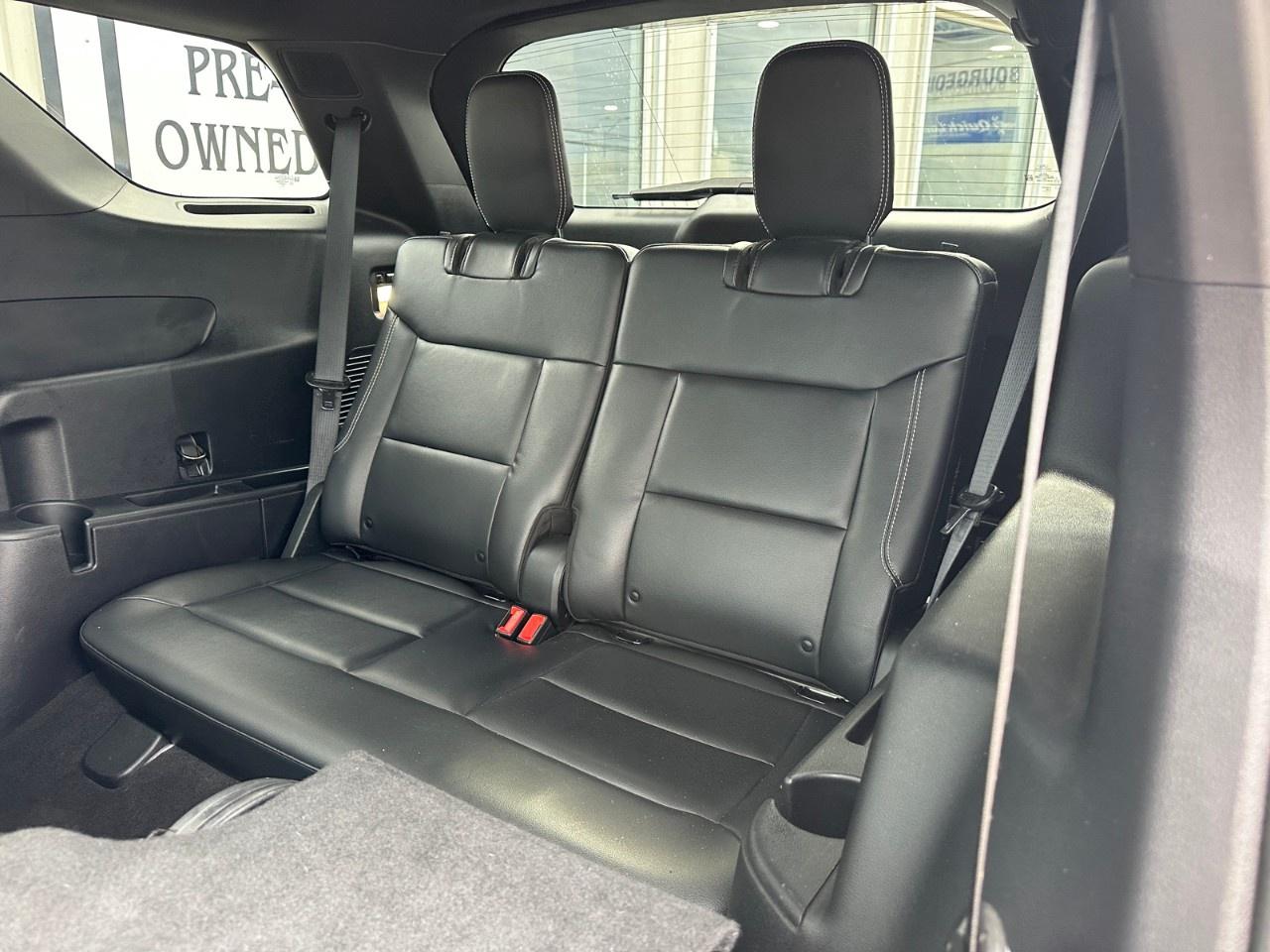 2022 Ford Explorer ST 4WD Photo