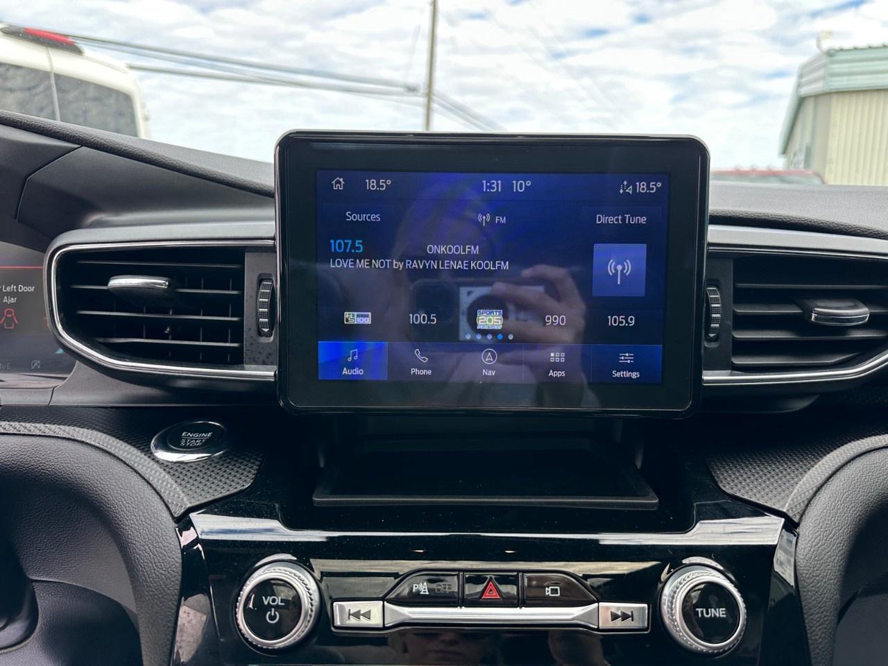 2022 Ford Explorer ST 4WD Photo