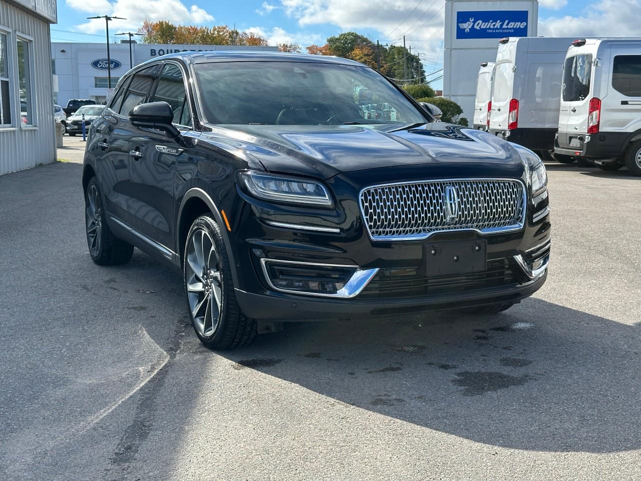 2020 Lincoln Nautilus Reserve AWD Photo3