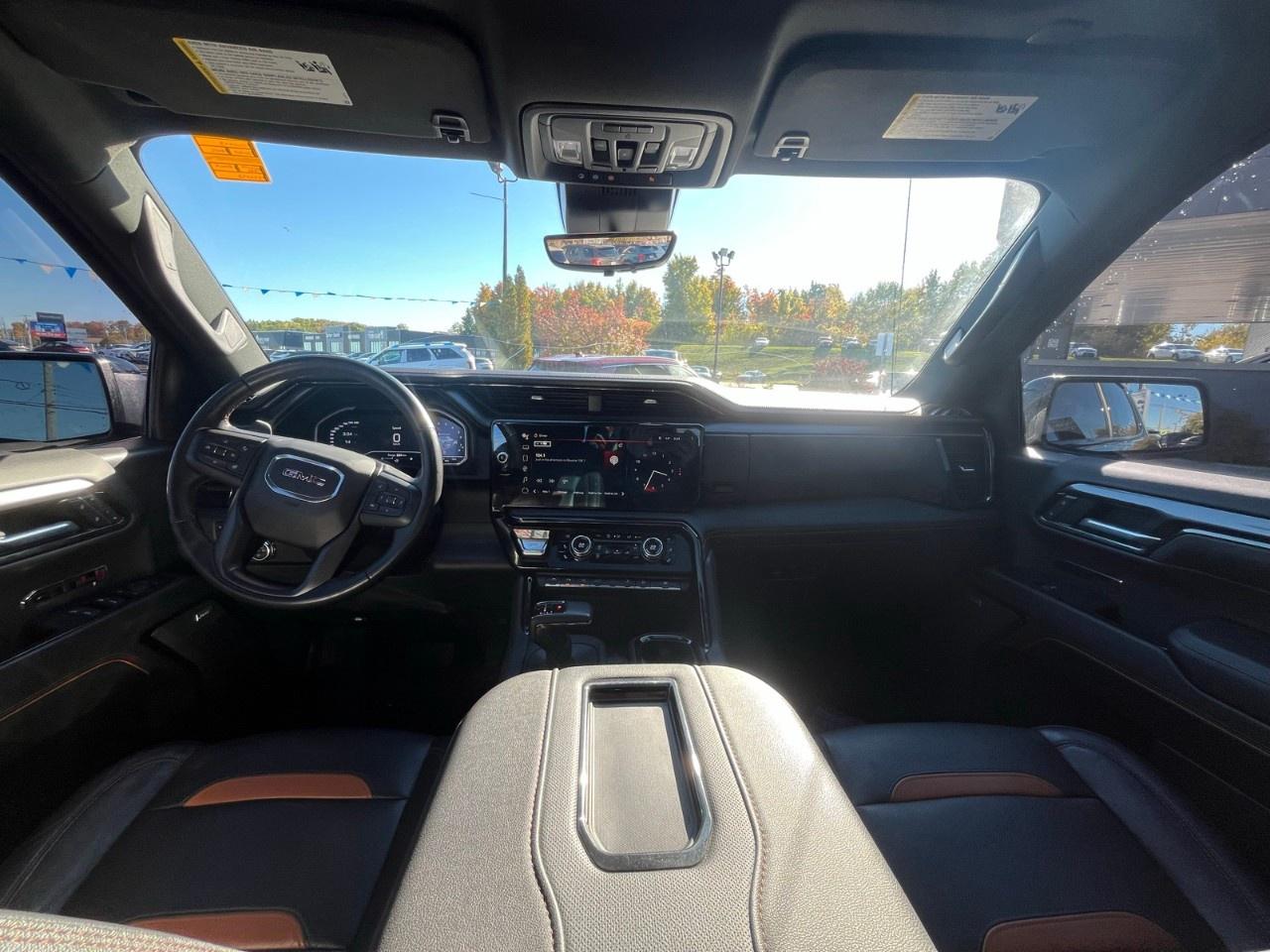 2022 GMC Sierra 1500 Crew Cab Short Box 4-Wheel Drive AT4 Photo