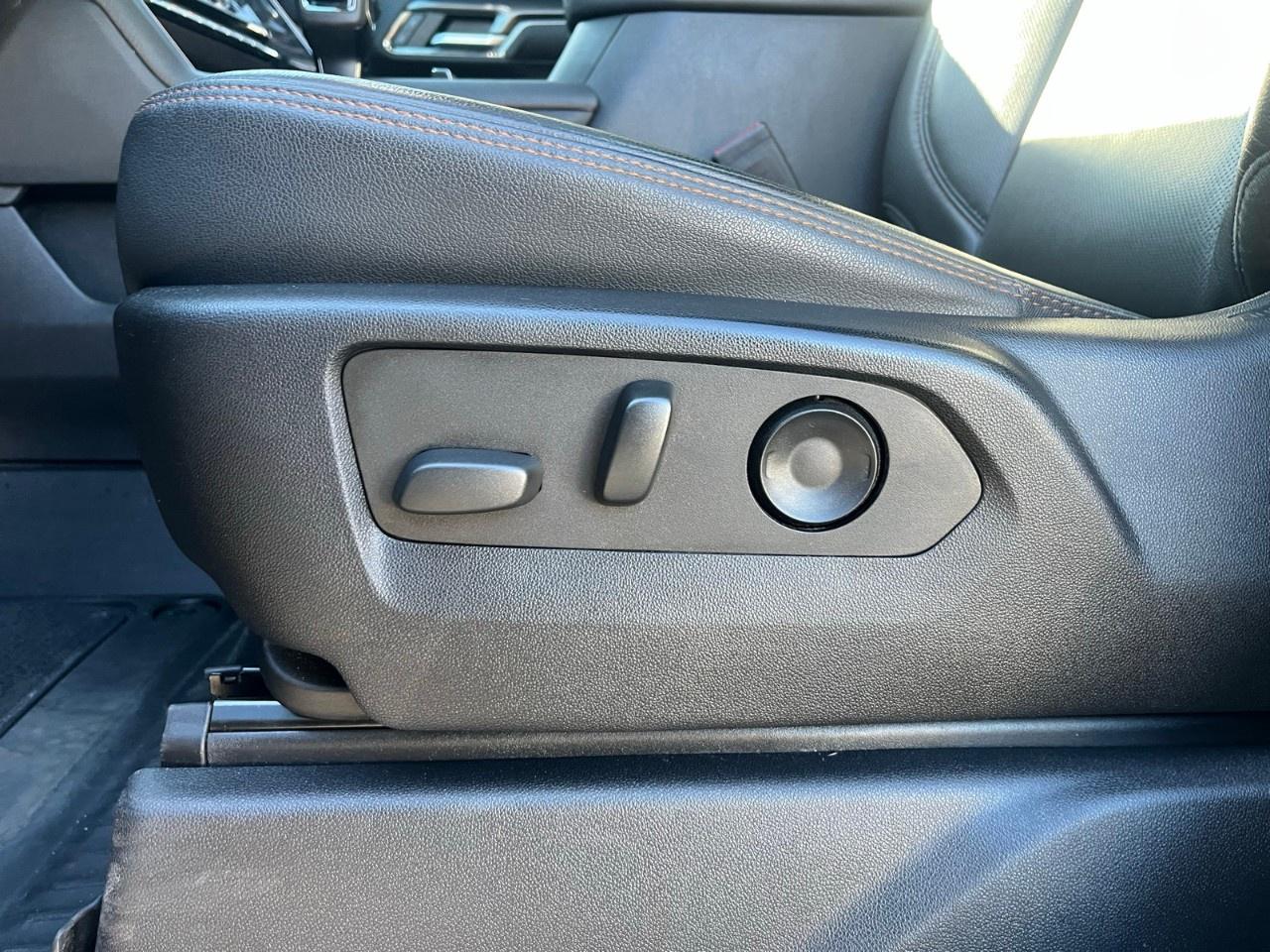 2022 GMC Sierra 1500 Crew Cab Short Box 4-Wheel Drive AT4 Photo