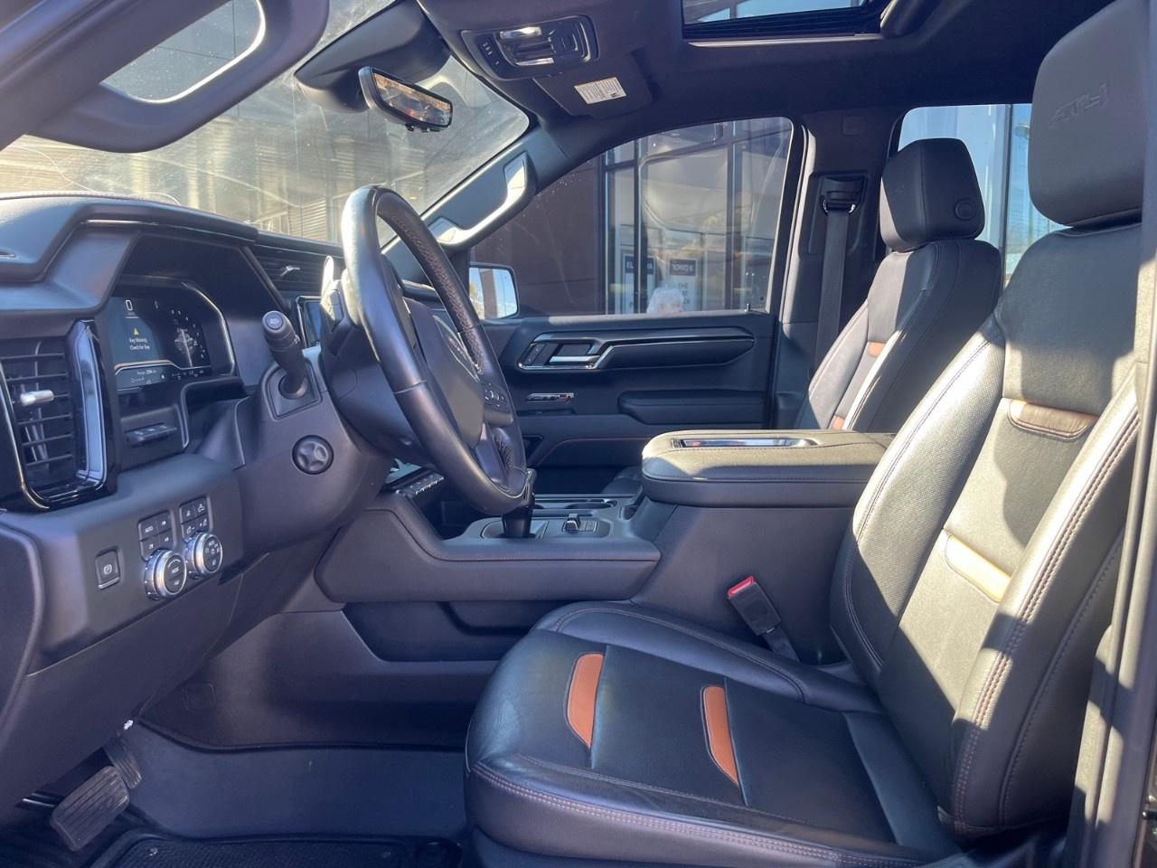 2022 GMC Sierra 1500 Crew Cab Short Box 4-Wheel Drive AT4 Photo