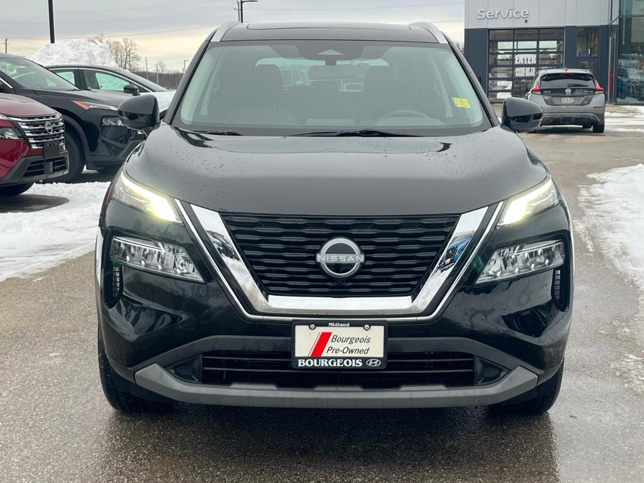 2023 Nissan Rogue AWD SV Photo