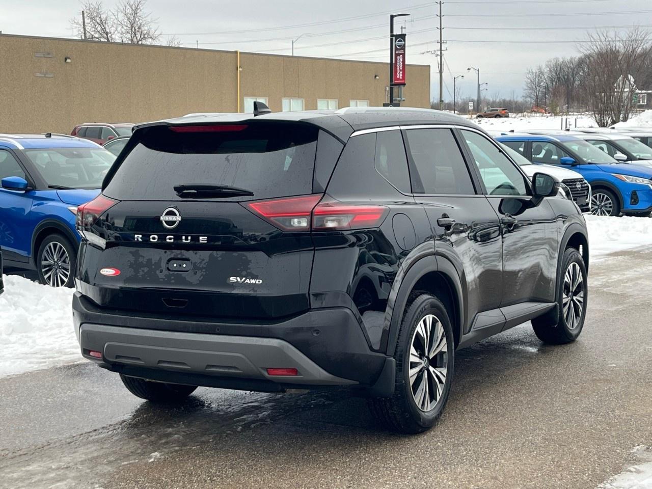 2023 Nissan Rogue AWD SV Photo