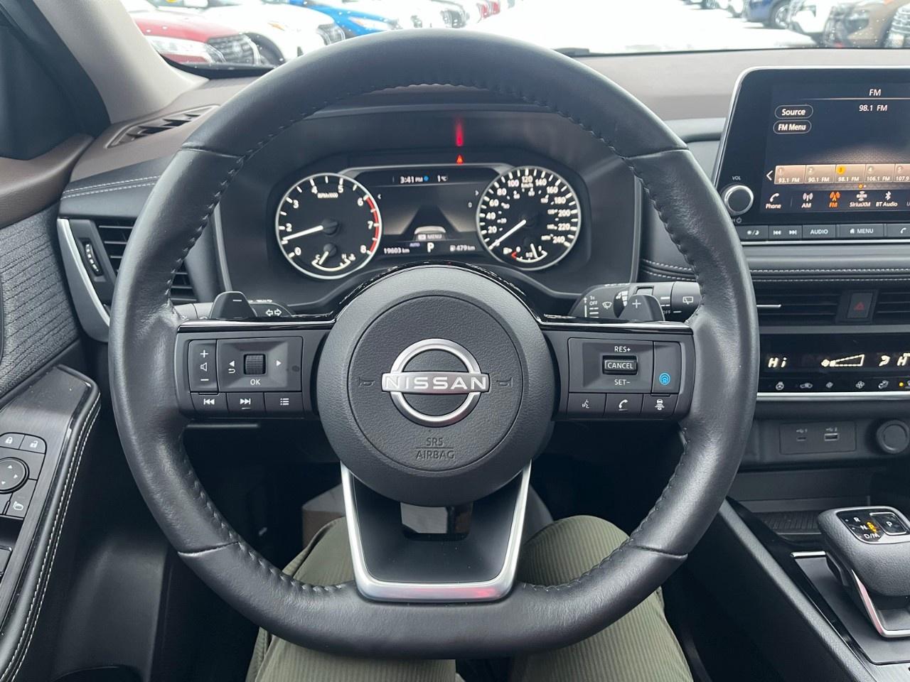 2023 Nissan Rogue AWD SV Photo