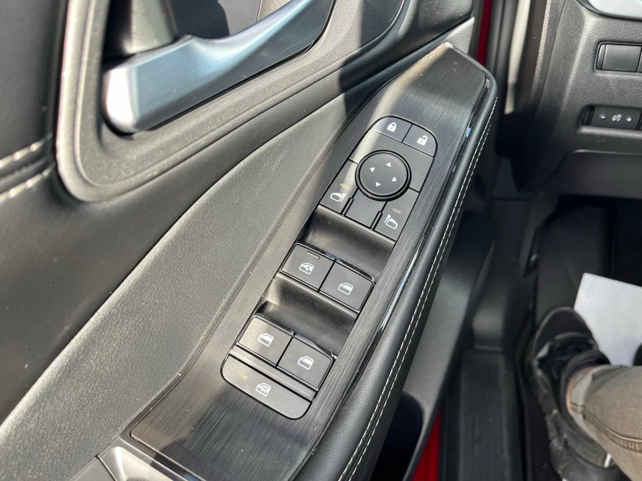 2024 Nissan Rogue AWD SV Moonroof Photo