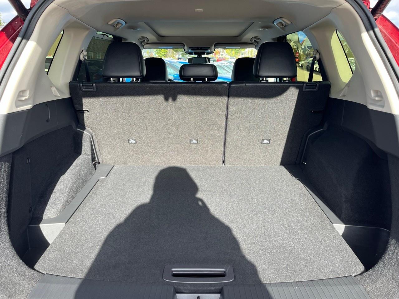 2024 Nissan Rogue AWD SV Moonroof Photo