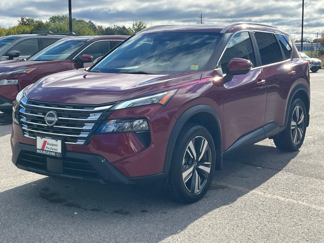 2024 Nissan Rogue AWD SV Moonroof Photo