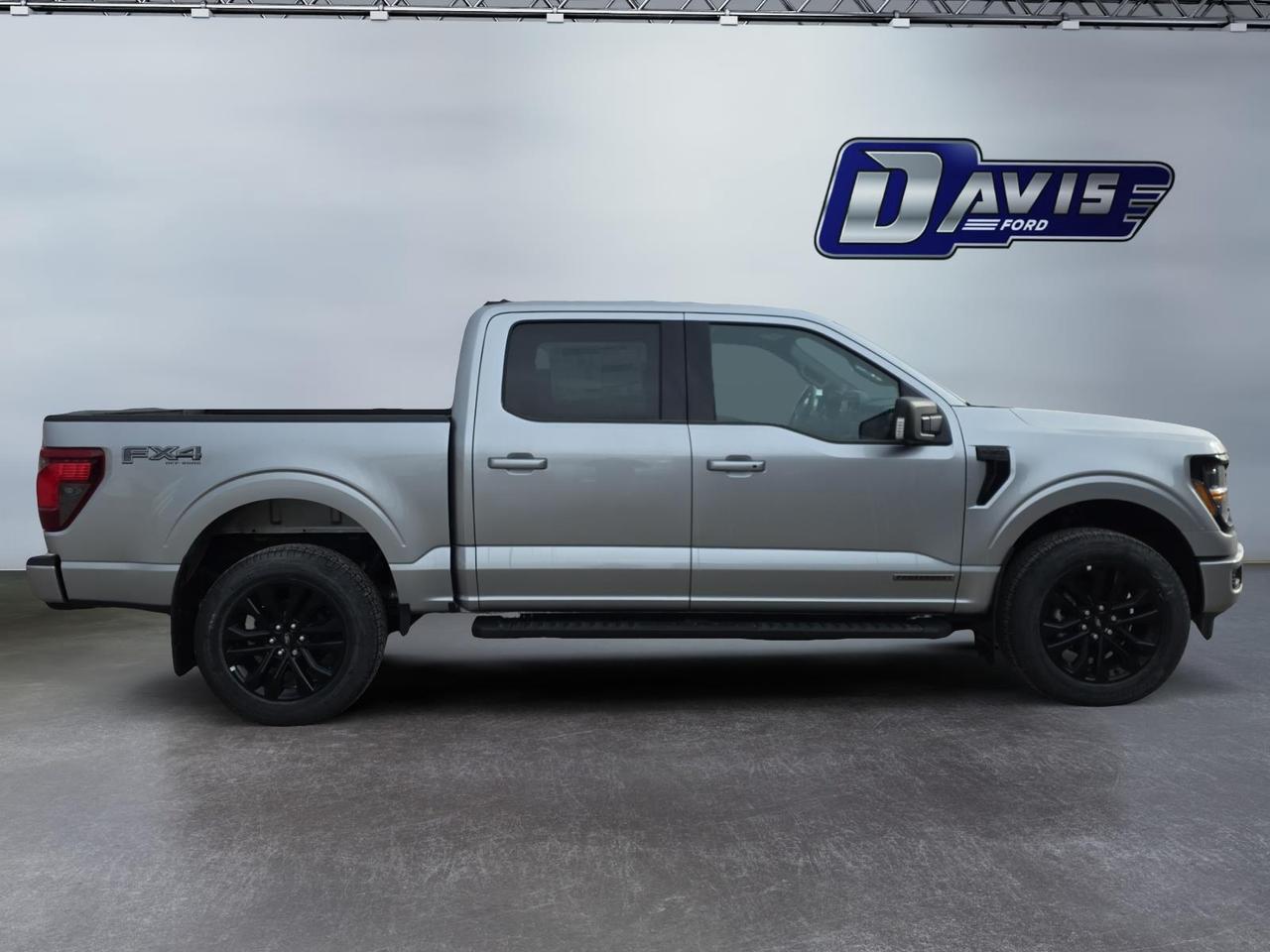 13053275
