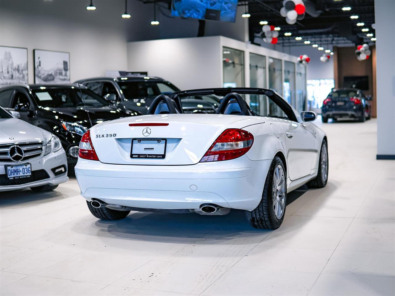 2008 Mercedes-Benz SLK350 LEATHER | HEATED SEATS Photo
