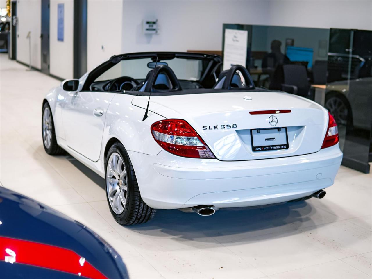 2008 Mercedes-Benz SLK350 LEATHER | HEATED SEATS Photo