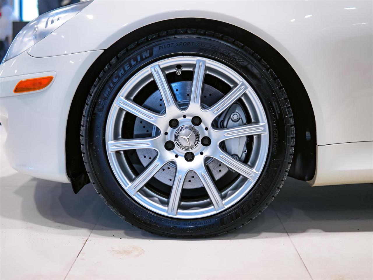 2008 Mercedes-Benz SLK350 LEATHER | HEATED SEATS Photo