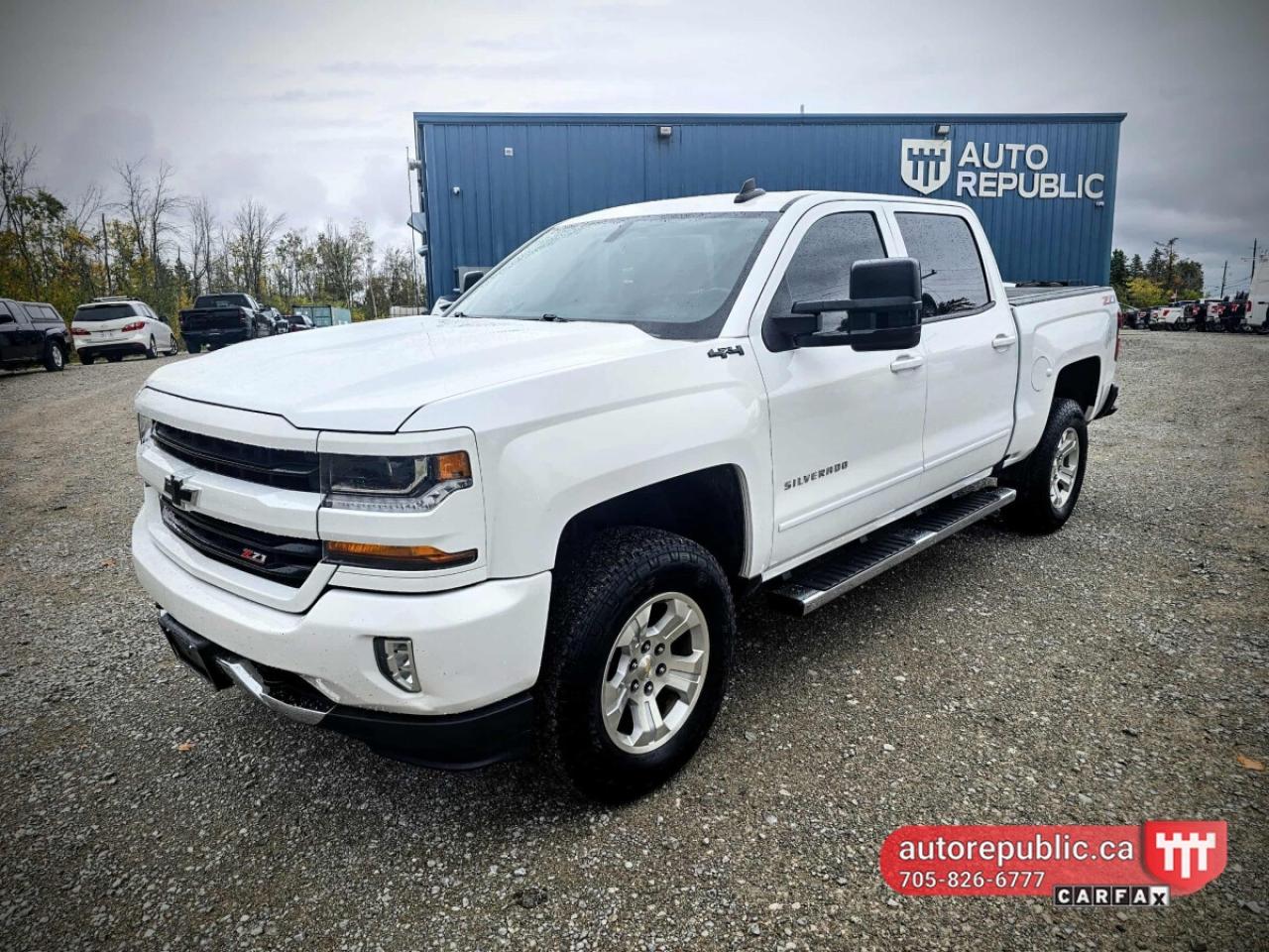 Used 2018 Chevrolet Silverado 1500 LT Z71 V8 4x4 Crew Cab Certified No Accidents for sale in Orillia, ON