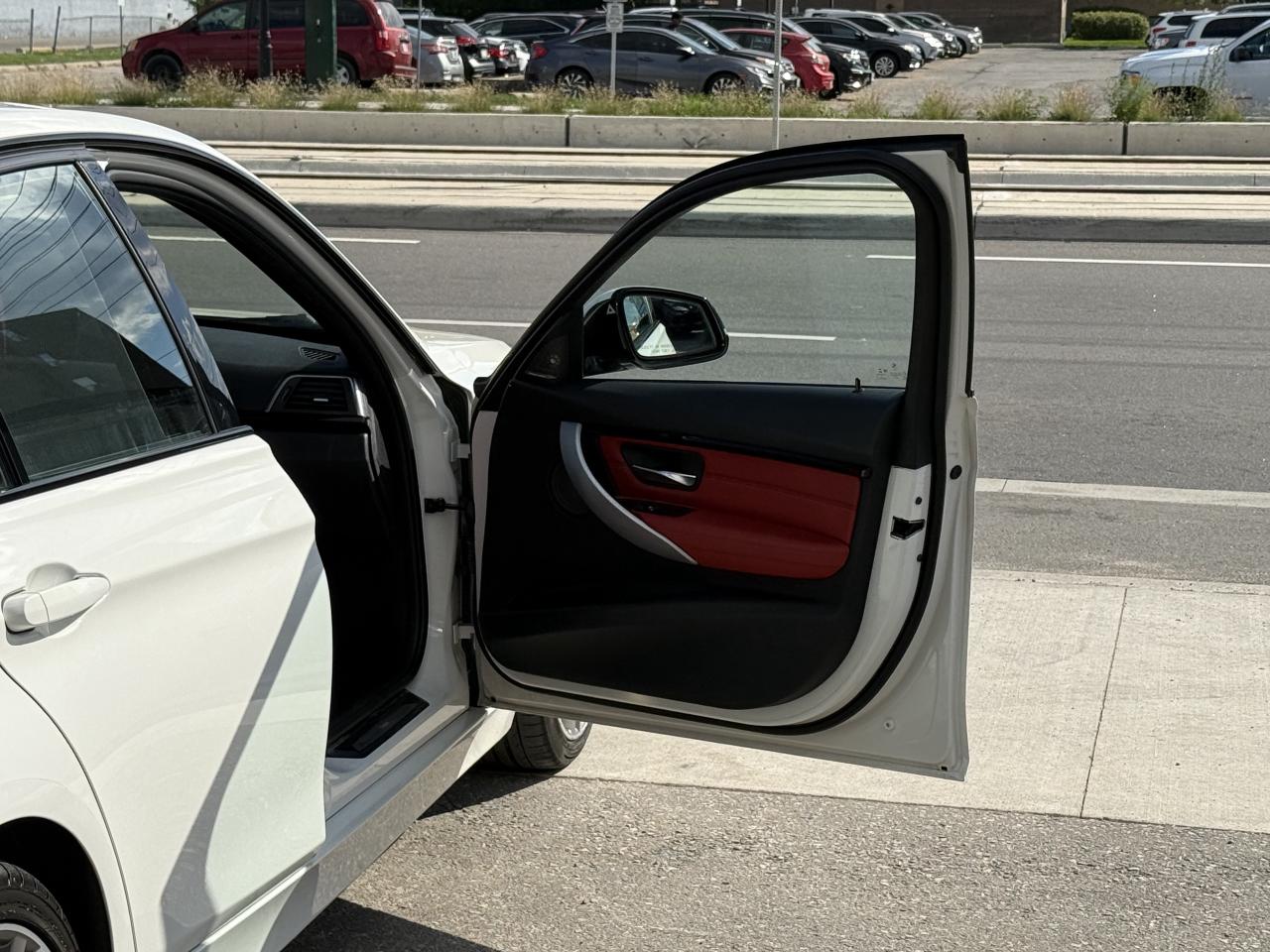 2017 BMW 3 Series 330i | PREMIUM | RED LEATHER | SUNROOF | HARMAN KA Photo