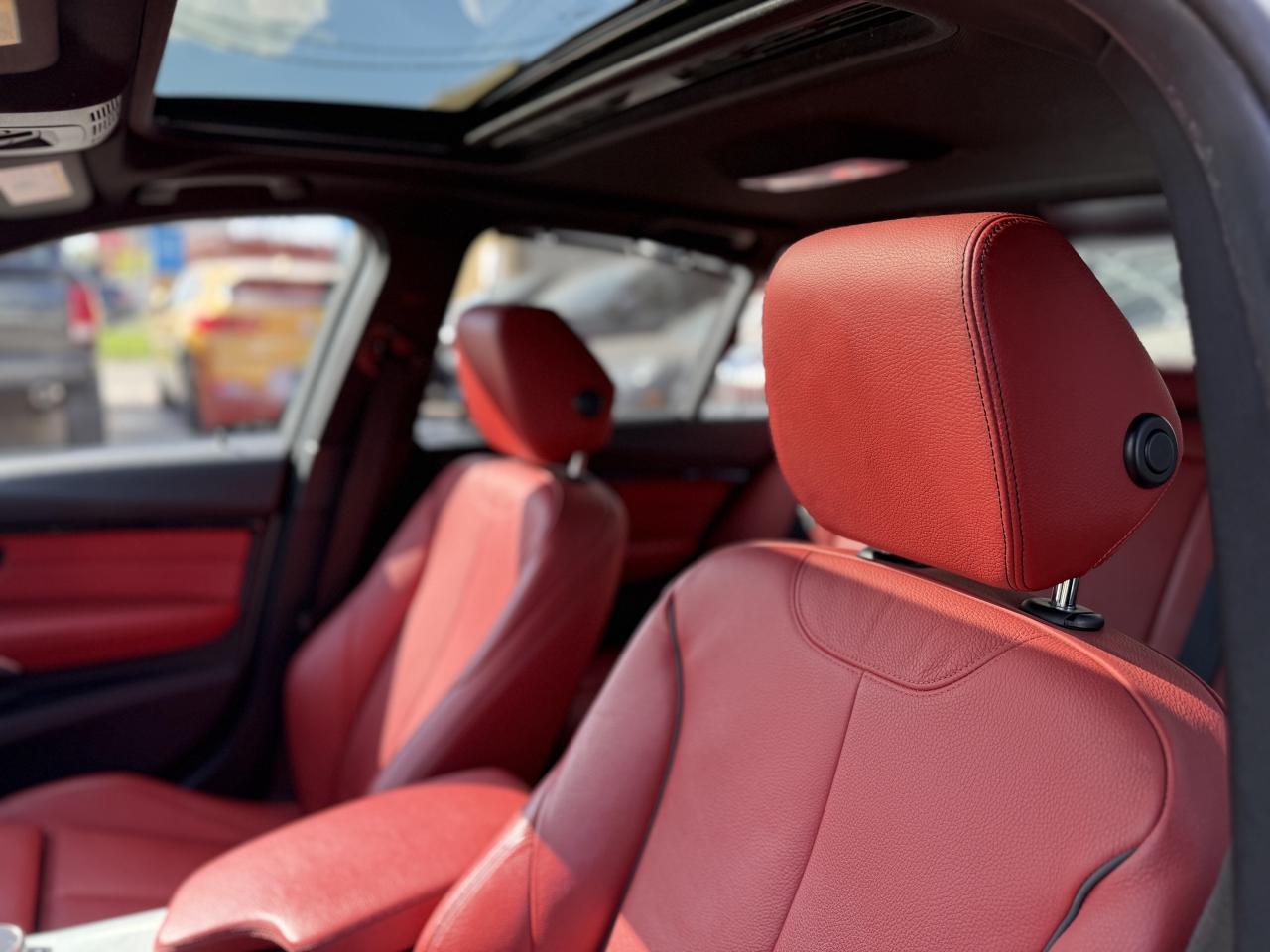 2017 BMW 3 Series 330i | PREMIUM | RED LEATHER | SUNROOF | HARMAN KA Photo