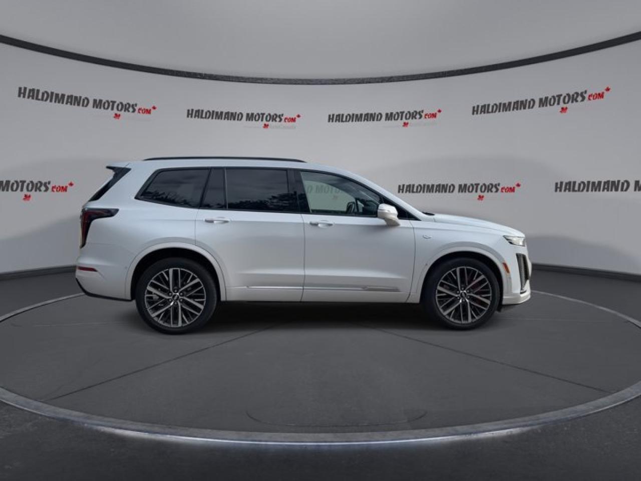 2024 Cadillac XT6 AWD Sport | 2nd Row Captain Seats | A/C Seats | Panoramic Roof Photo