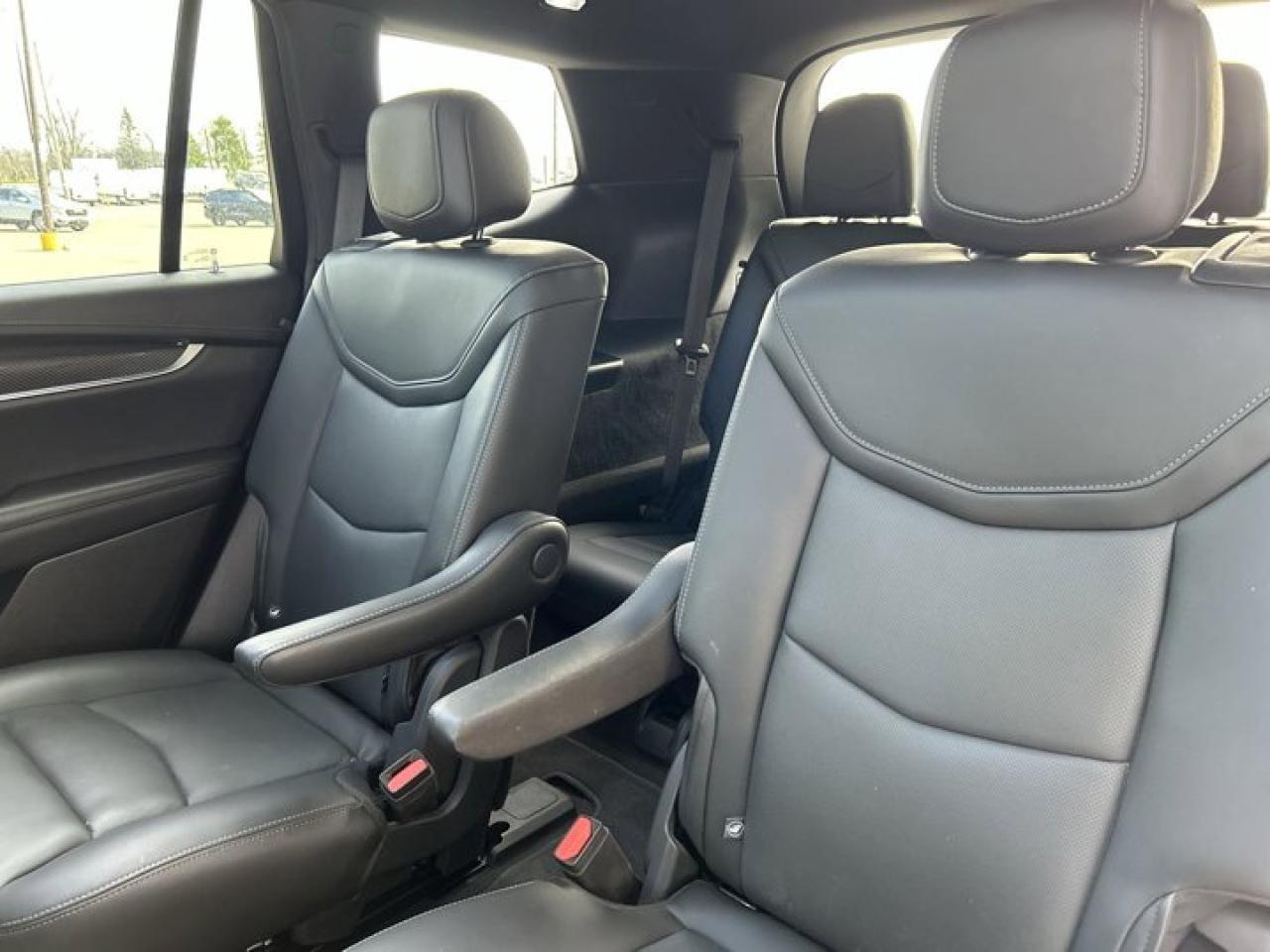 2024 Cadillac XT6 AWD Sport | 2nd Row Captain Seats | A/C Seats | Panoramic Roof Photo