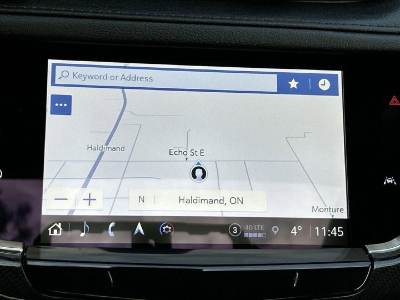 2024 Cadillac XT6 AWD Sport | 2nd Row Captain Seats | A/C Seats | Panoramic Roof Photo