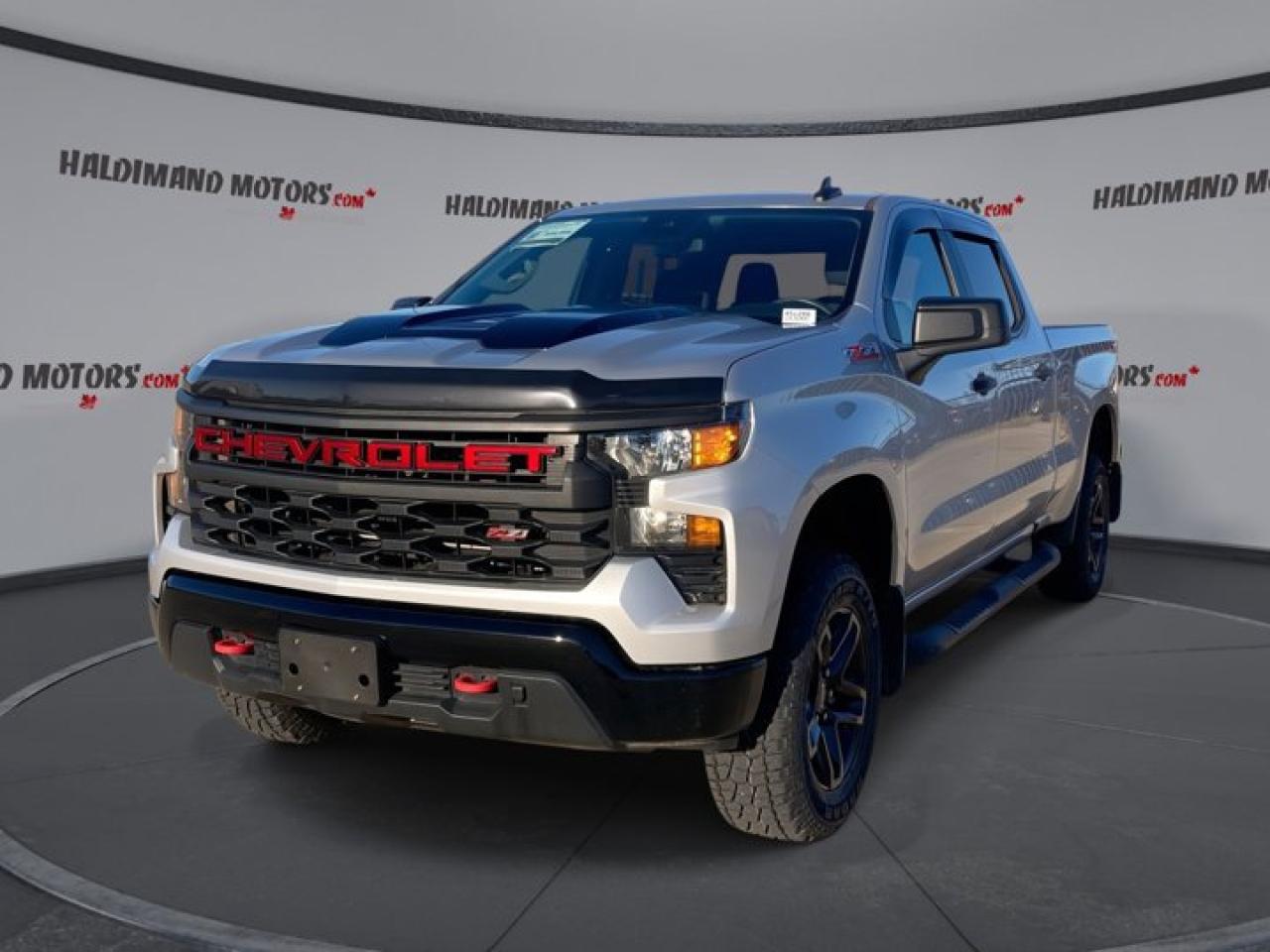 Used 2022 Chevrolet Silverado 1500 Custom Trail Boss Z71 4WD Crew for sale in Cayuga, ON