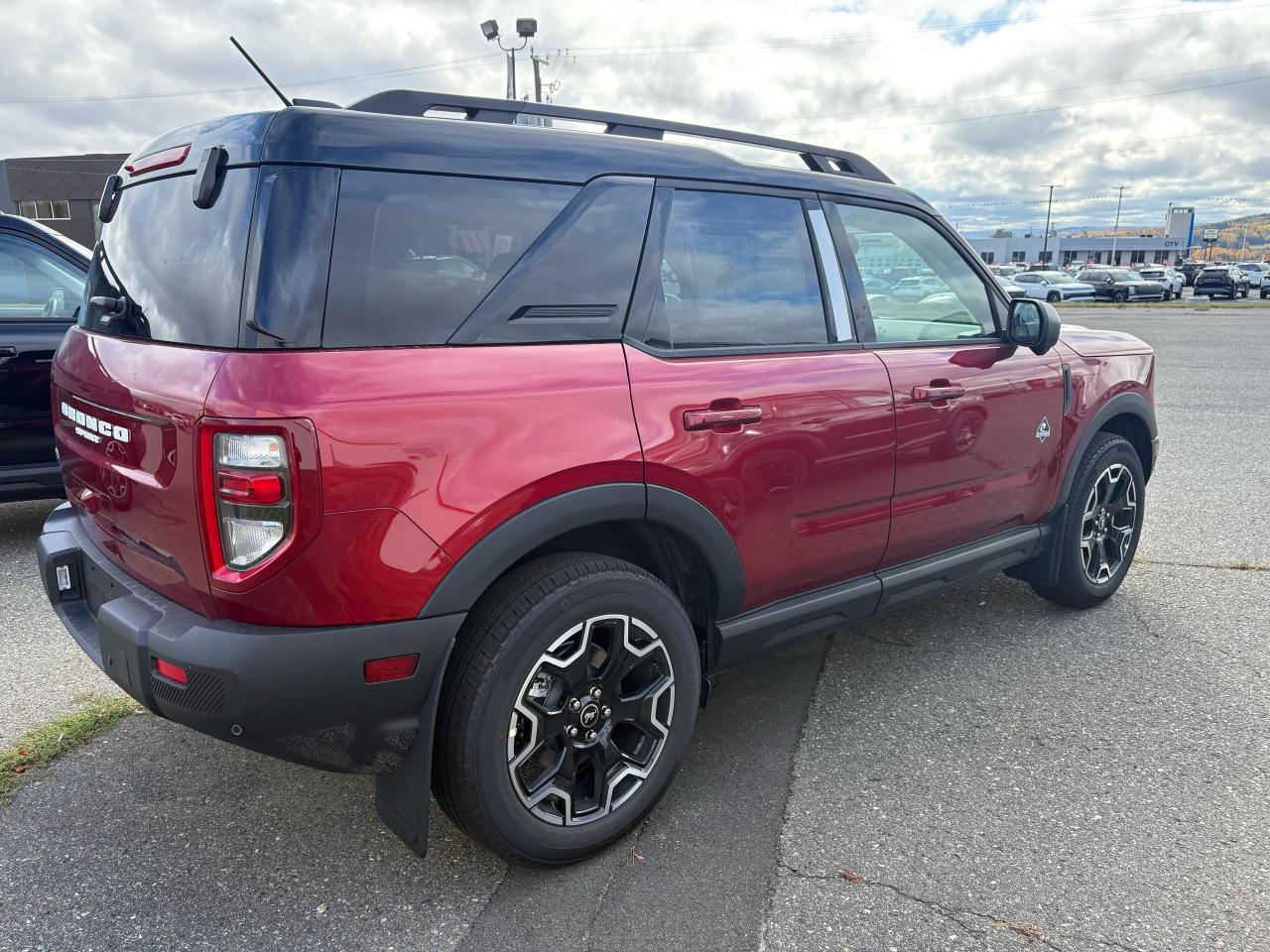 2025 Ford Bronco Sport Outer Banks® Photo5